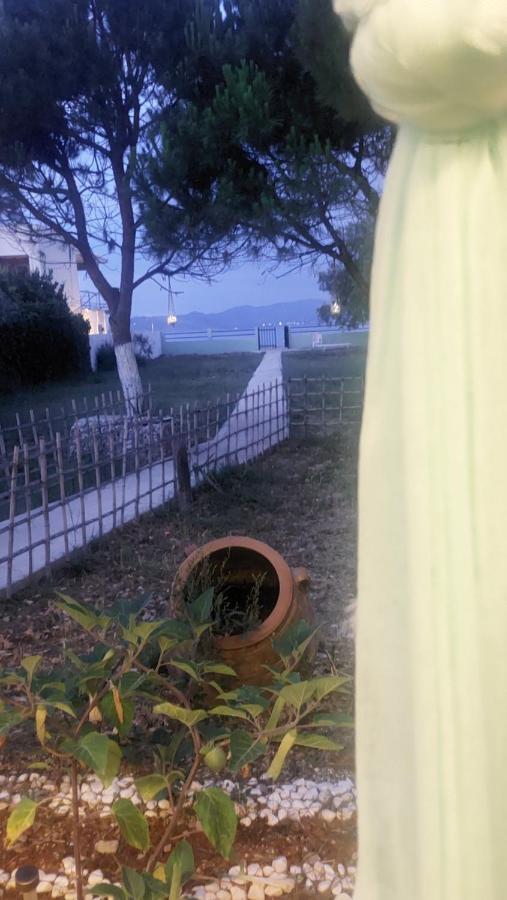 Villamare Nerándza Kültér fotó